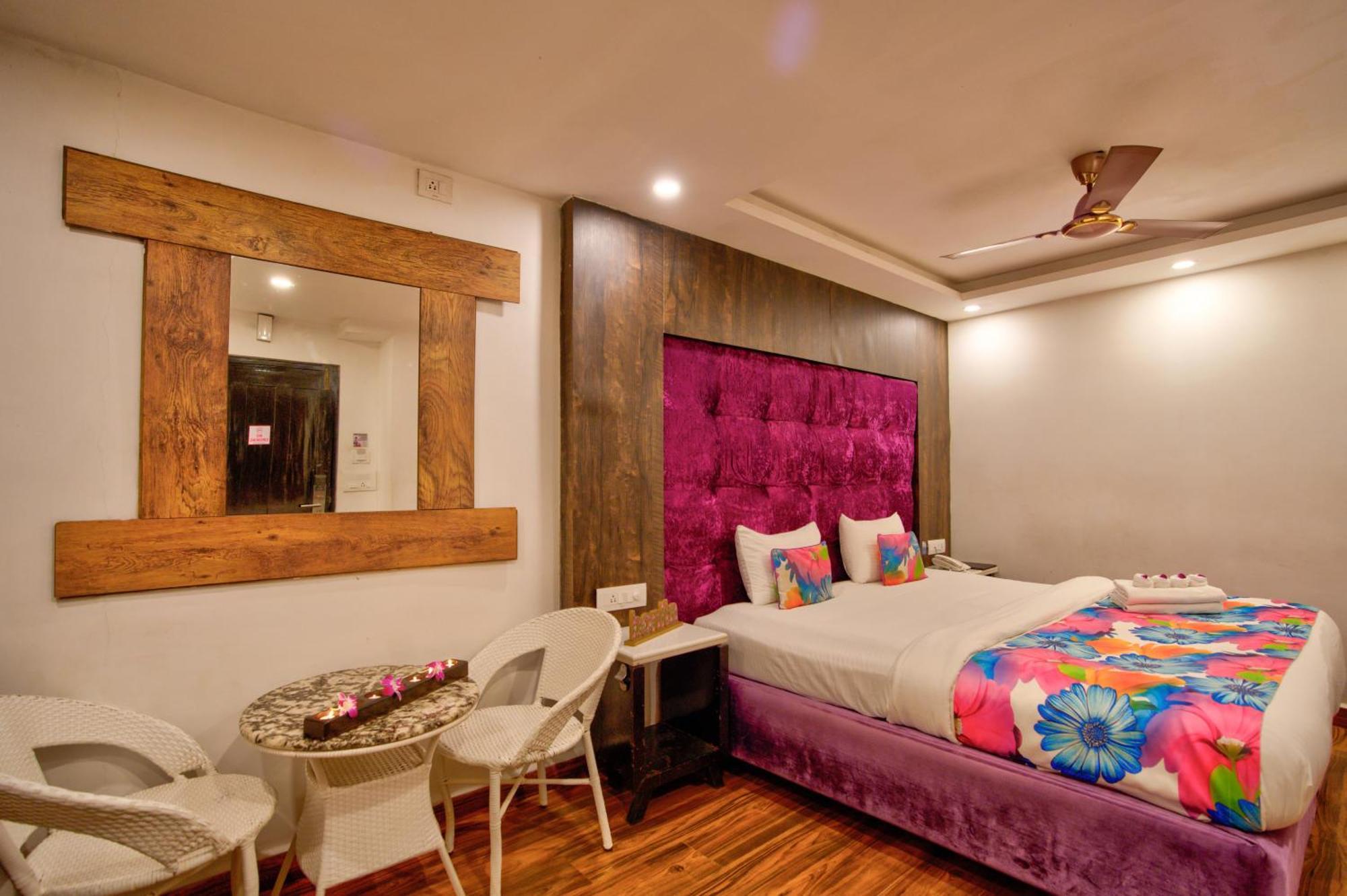 Lemonmint Svelton Manor Hotel Calangute Bagian luar foto