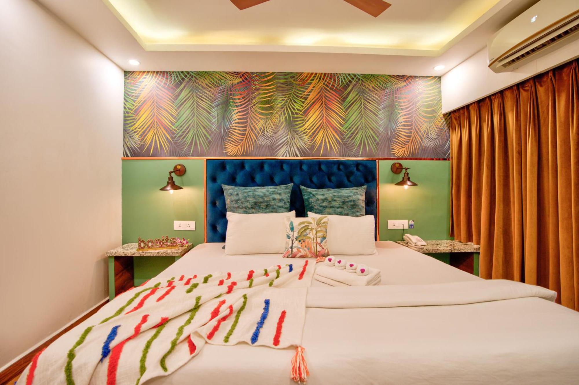 Lemonmint Svelton Manor Hotel Calangute Bagian luar foto