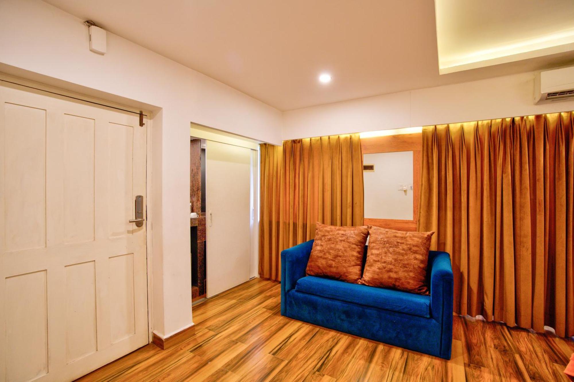 Lemonmint Svelton Manor Hotel Calangute Bagian luar foto